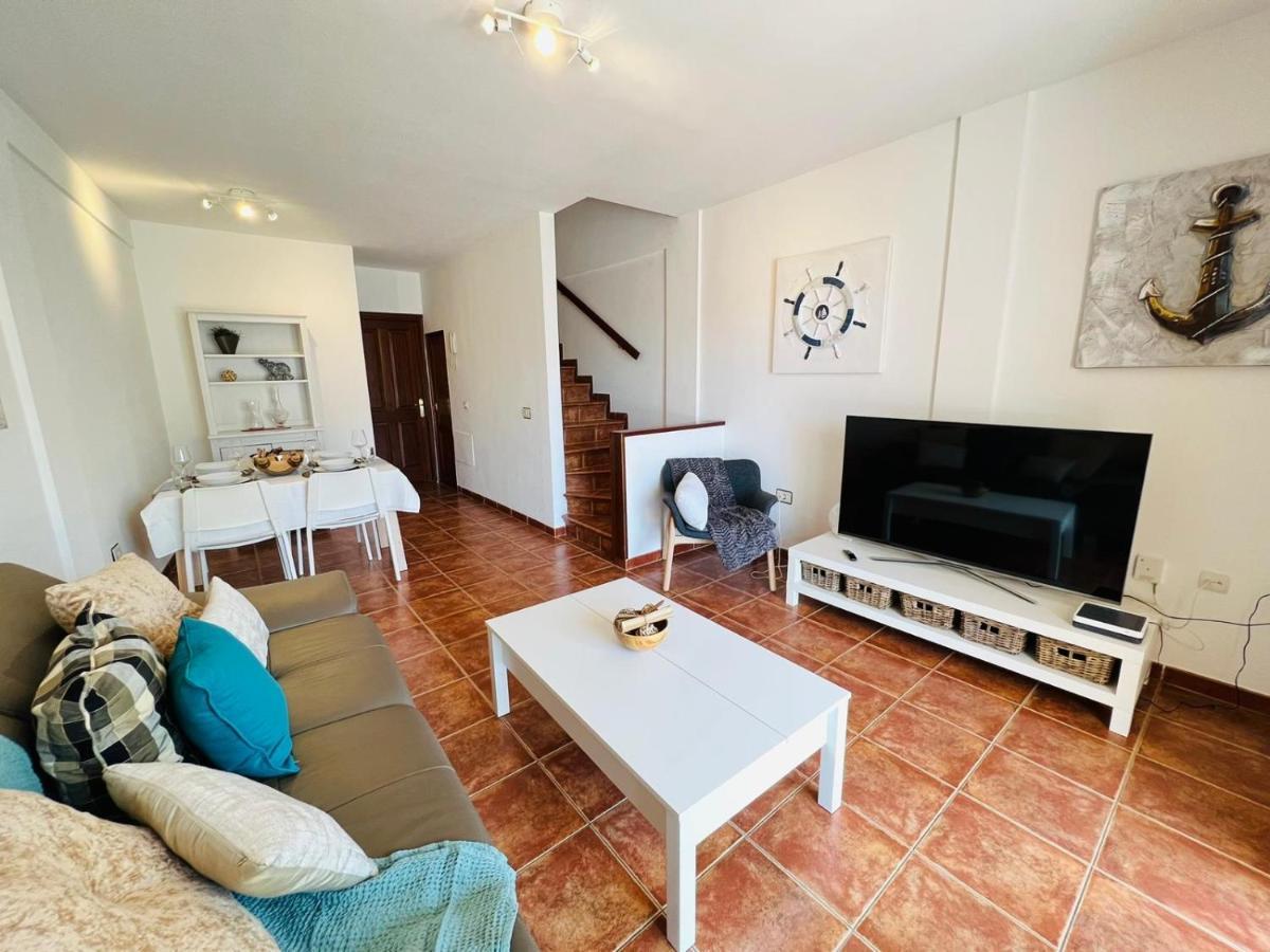 Apartamentos Vista Marina - El Medano Екстер'єр фото