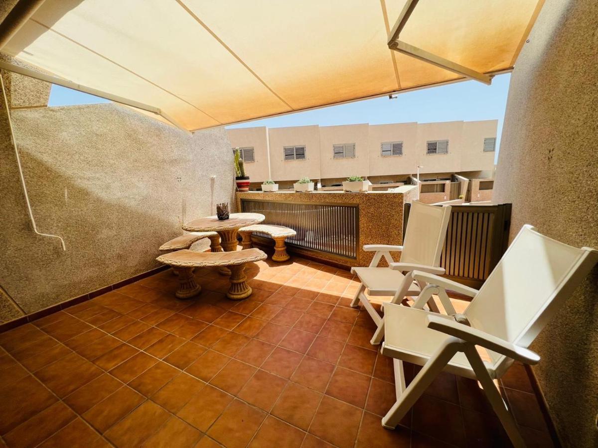 Apartamentos Vista Marina - El Medano Екстер'єр фото