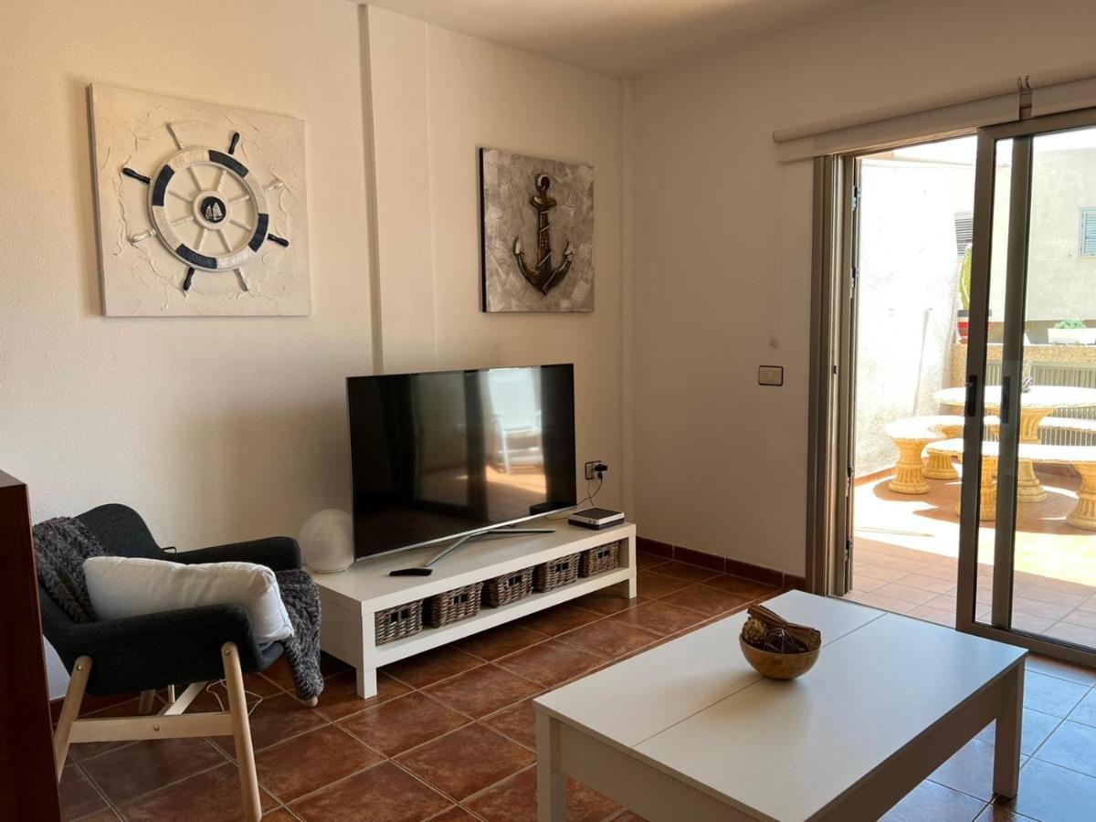 Apartamentos Vista Marina - El Medano Екстер'єр фото
