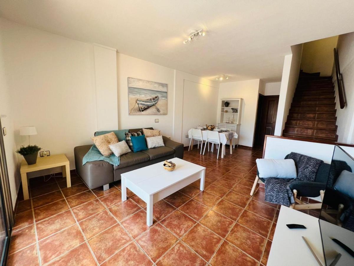 Apartamentos Vista Marina - El Medano Екстер'єр фото